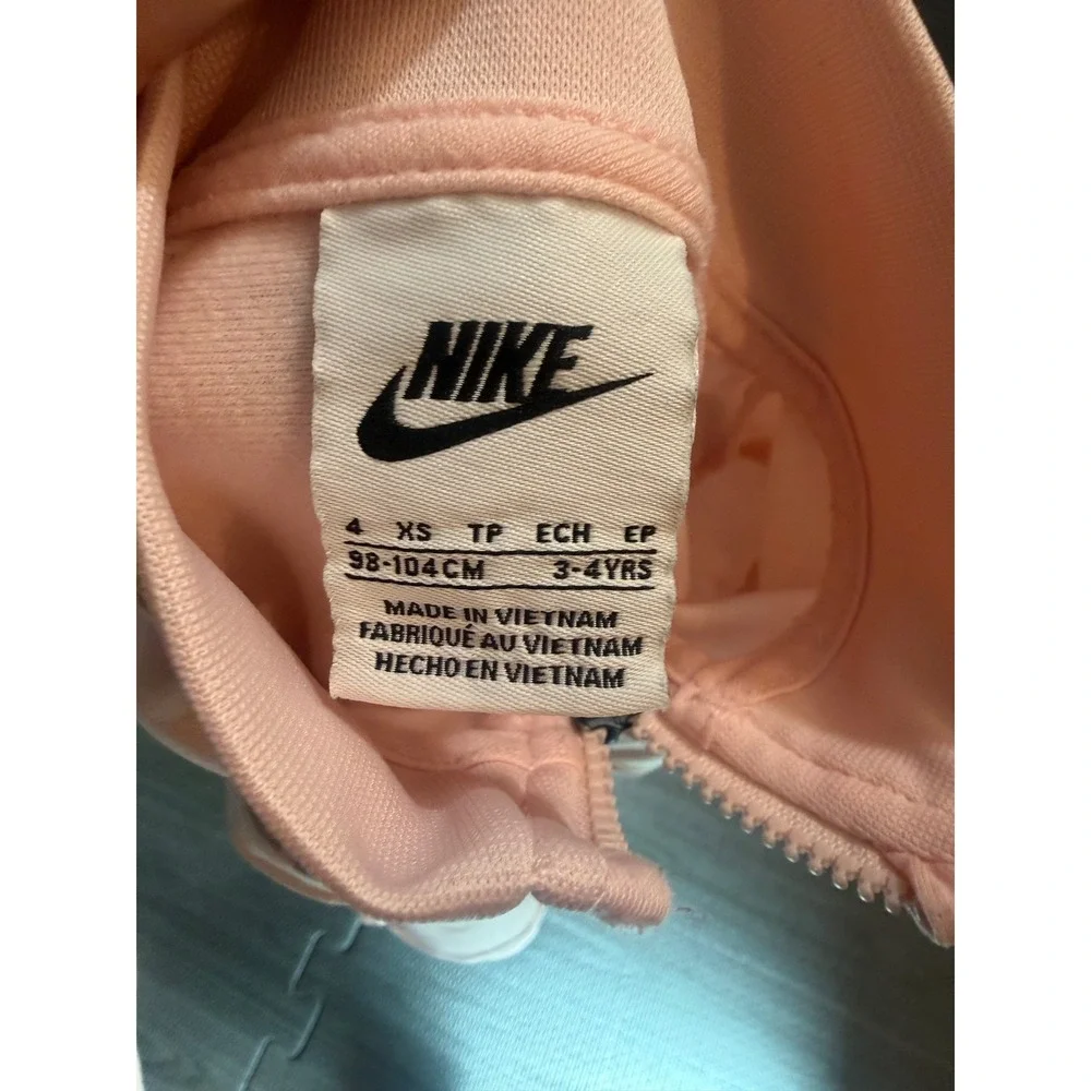 Nike Girls Pink Leopard Chevron Full Zip Track Jacket Size 4 XS - Picture 3 of 4